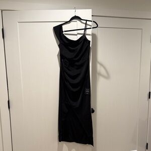 Elegant Black Evening Dress